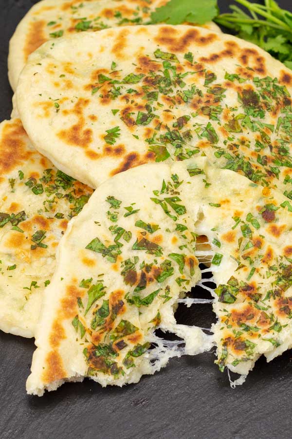 Cheez Naan
